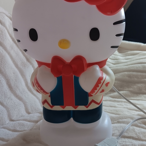 Hello Kitty Lighted 12" Big - Picture 3 of 7